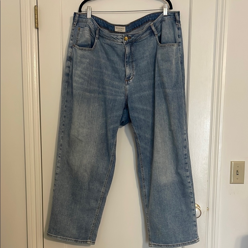 Pilcro Blue Relaxed Jeans GUC
